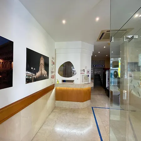 Condedu Hotel 2*