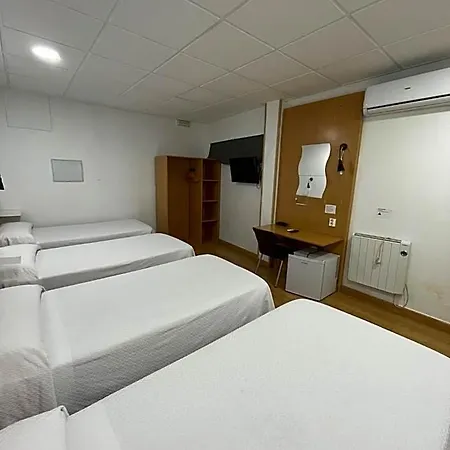 Condedu Hotel 2*