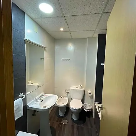 Condedu Hotel 2*
