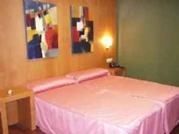 Condedu Hotel